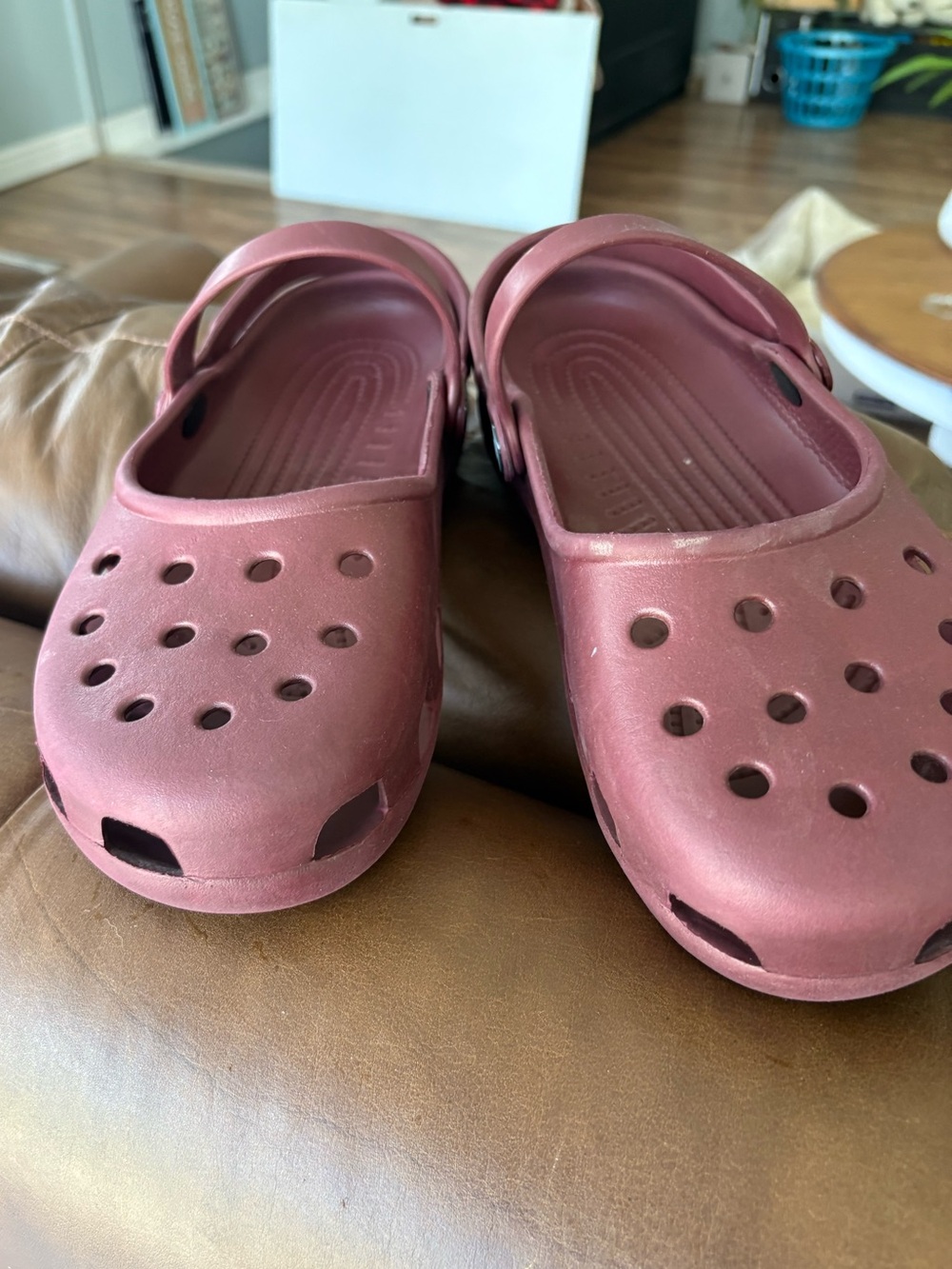 CROCS Classic Clog Mary Jane’s in Plum